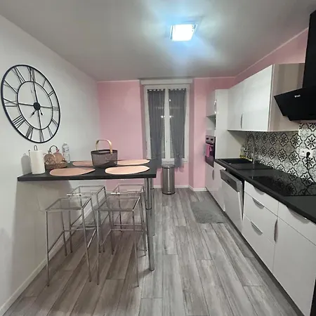 Jolie Maison De * Montlucon