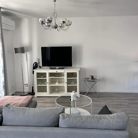 Jolie Maison De